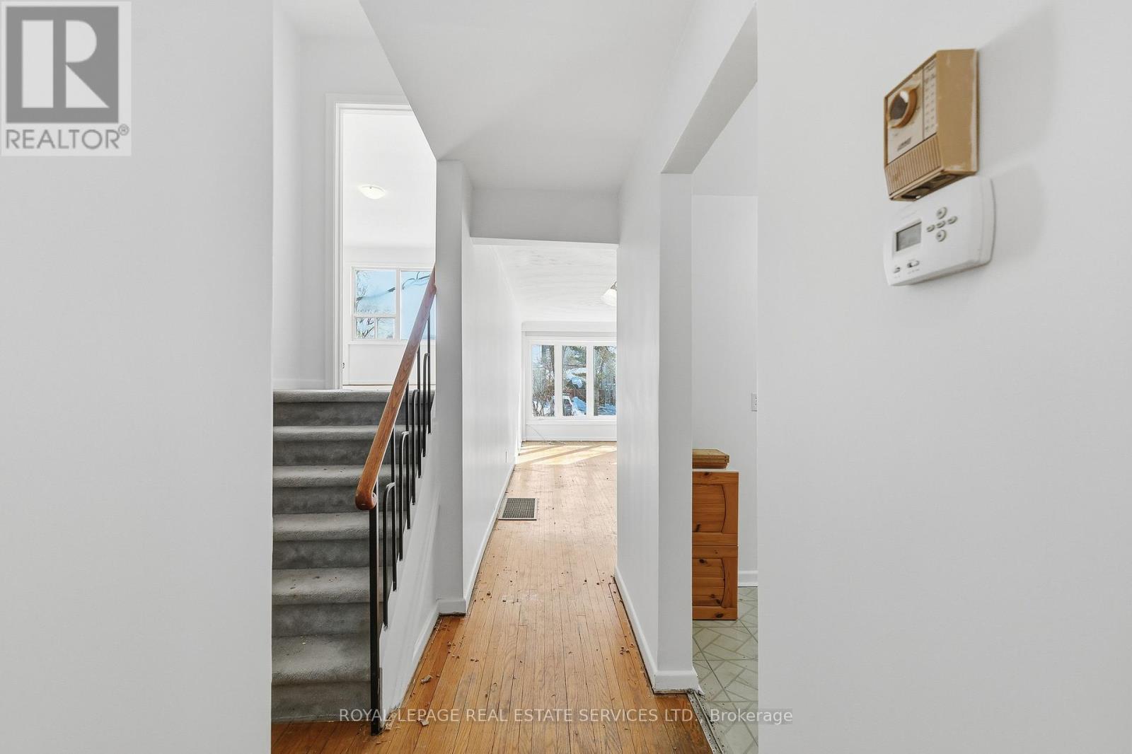 42 Pinemore Crescent, Toronto, Ontario  M3A 1W6 - Photo 16 - C12759616