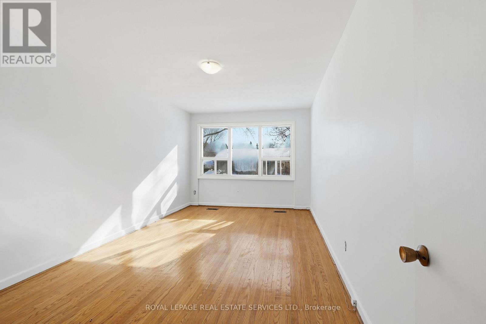 42 Pinemore Crescent, Toronto, Ontario  M3A 1W6 - Photo 18 - C12759616