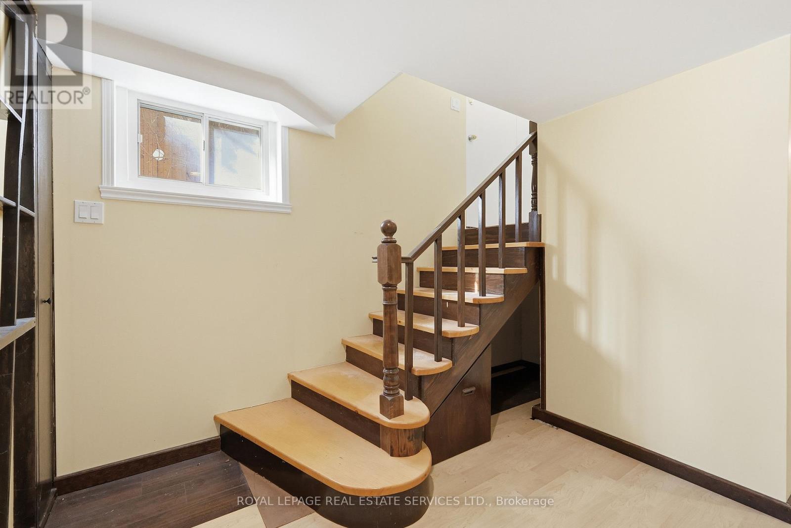 42 Pinemore Crescent, Toronto, Ontario  M3A 1W6 - Photo 29 - C12759616