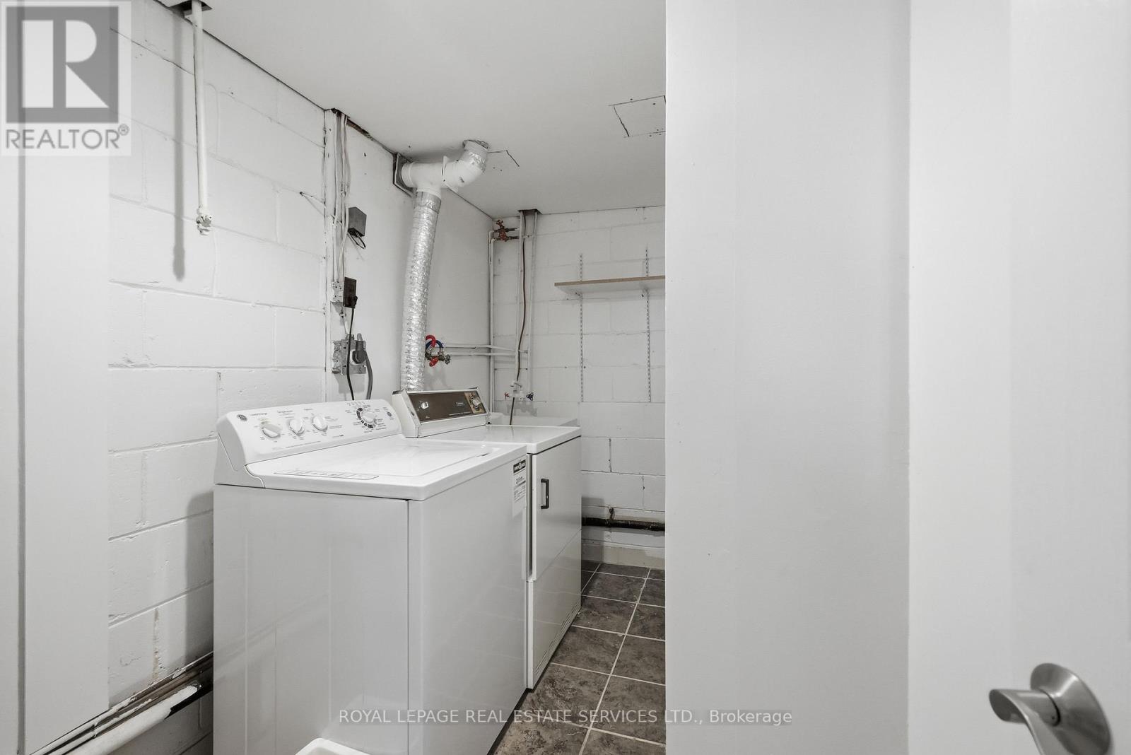 42 Pinemore Crescent, Toronto, Ontario  M3A 1W6 - Photo 37 - C12759616