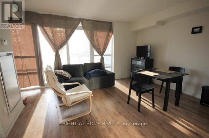 1009 - 38 Joe Shuster Way W, Toronto, Ontario  M6K 0A5 - Photo 11 - C12759636