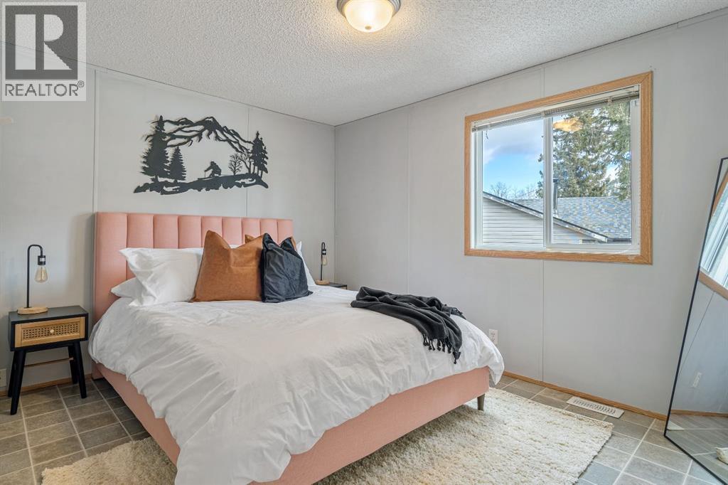 1605 129 Street, Blairmore, Alberta  T0K 0E0 - Photo 3 - A2283529