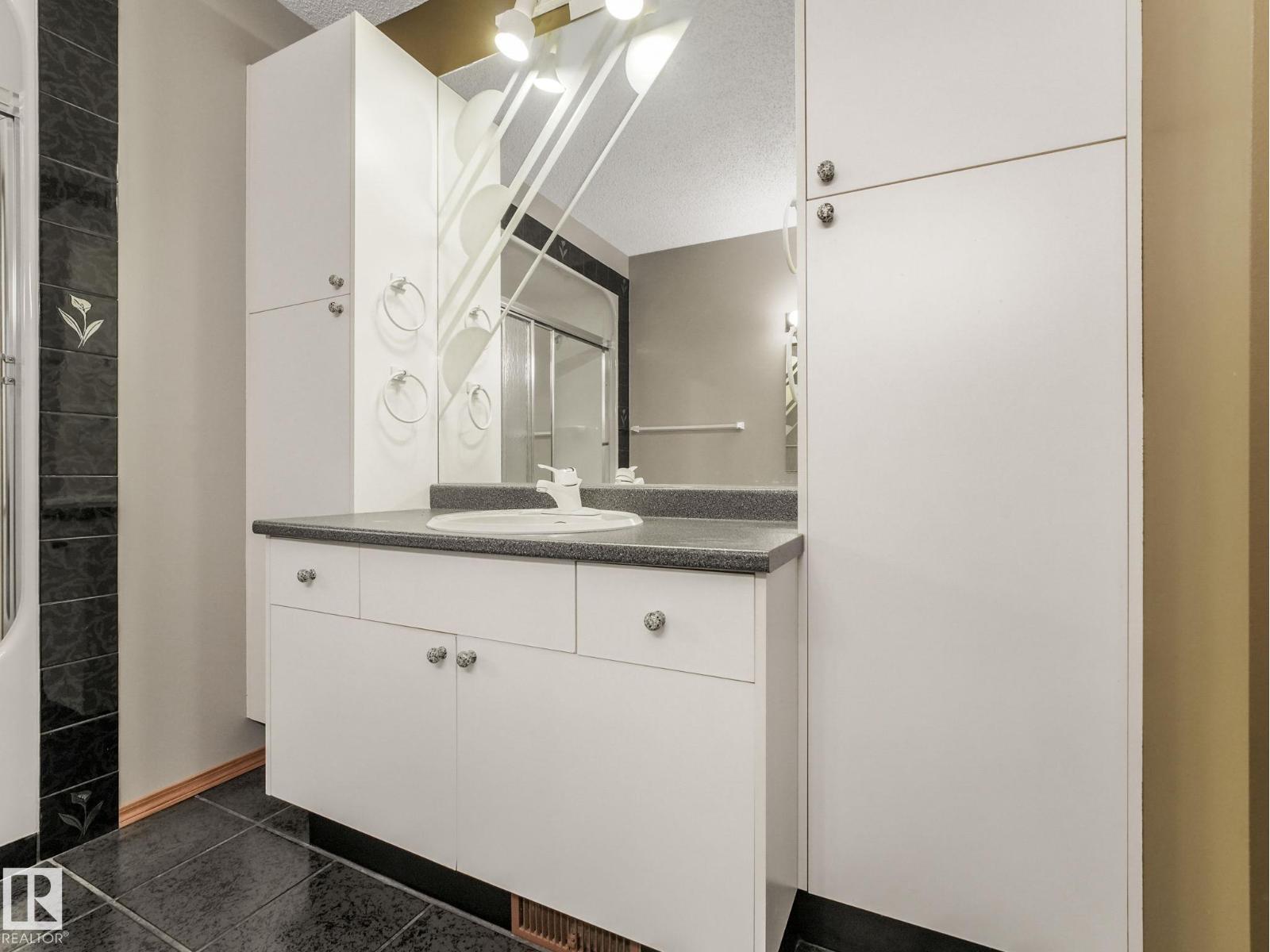 #73 23020 Twp Road 522, Rural Strathcona County, Alberta  T8B 1H1 - Photo 41 - E4468420