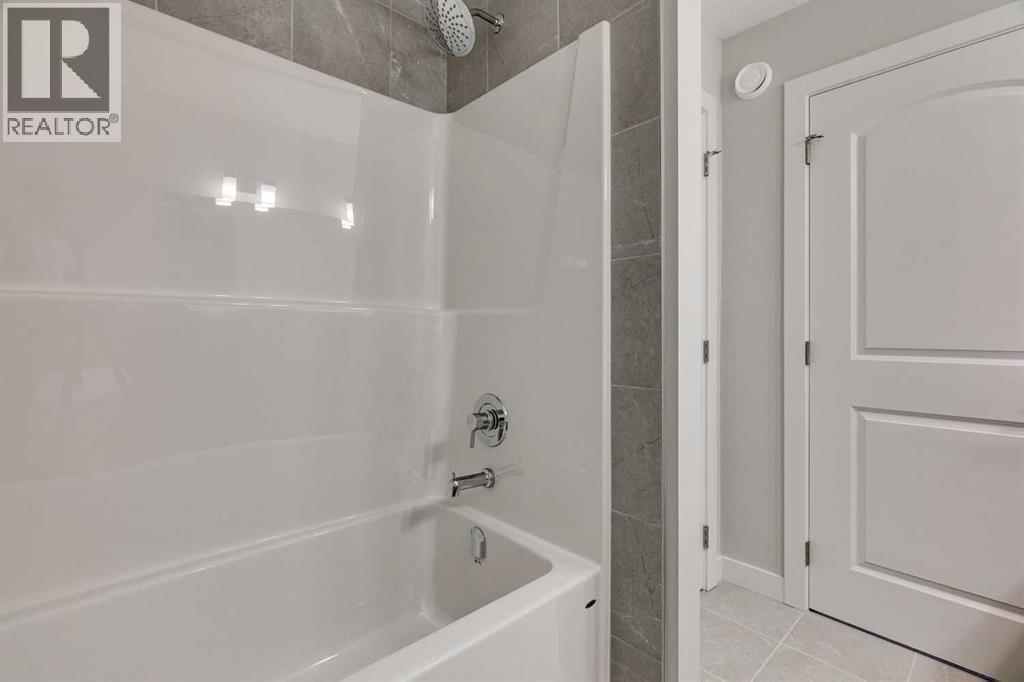 157 Wolf Hollow Drive Se, Calgary, Alberta  T2X 6C4 - Photo 32 - A2268799