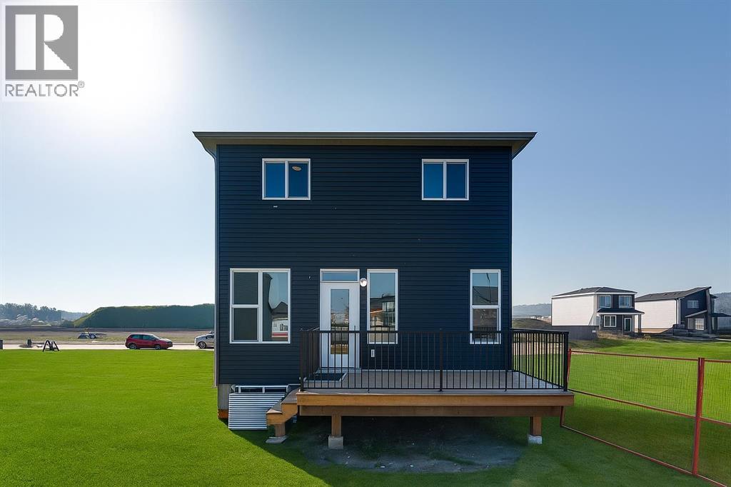 157 Wolf Hollow Drive Se, Calgary, Alberta  T2X 6C4 - Photo 2 - A2268799