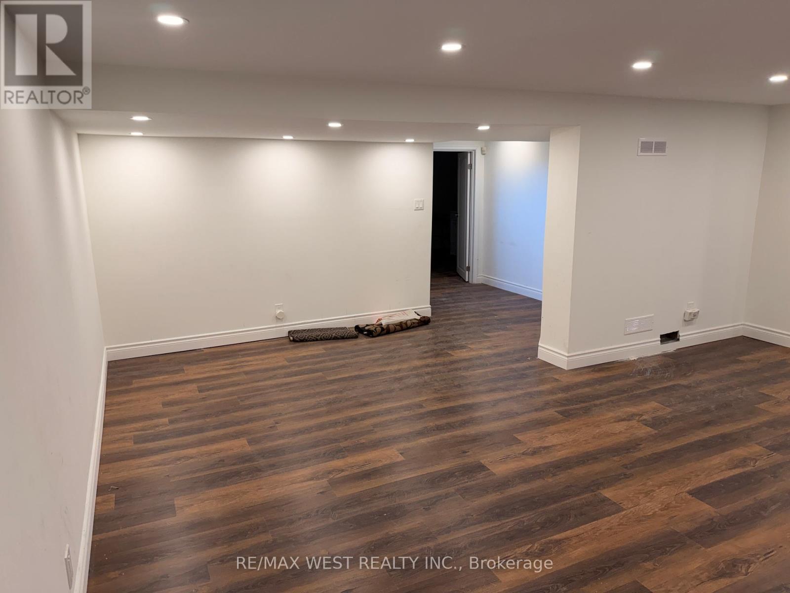 67 Highcastle Road, Toronto, Ontario  M1E 4N2 - Photo 13 - E12759486