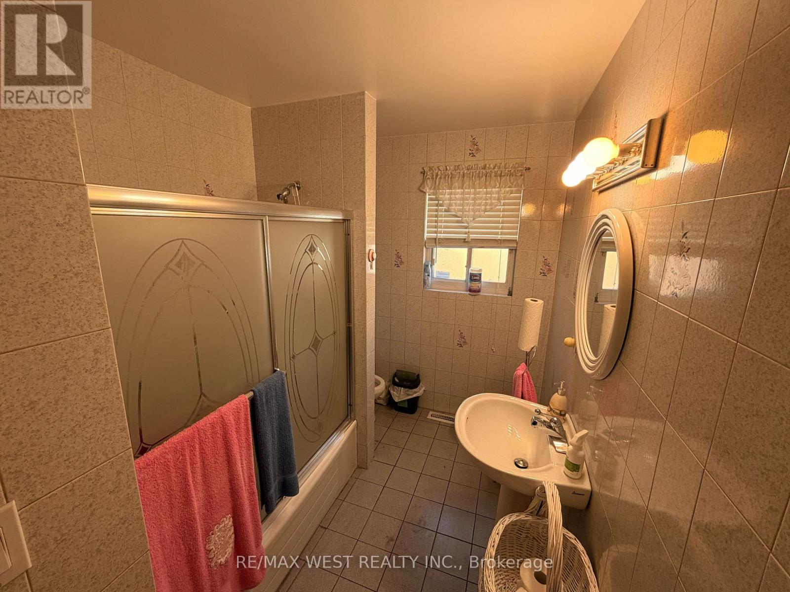 67 Highcastle Road, Toronto, Ontario  M1E 4N2 - Photo 8 - E12759486