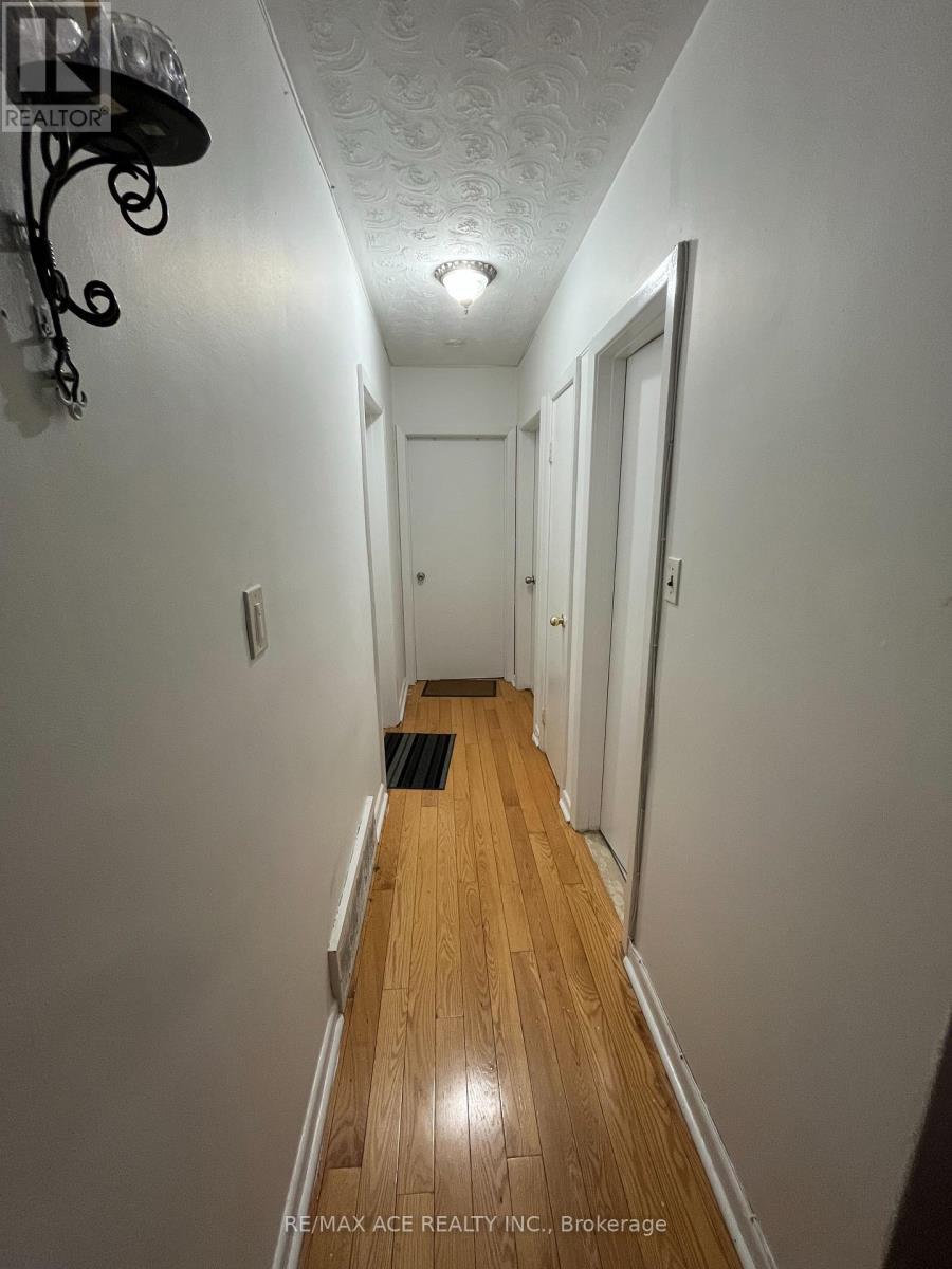 17 Huddleston Court, Toronto, Ontario  M1L 4L1 - Photo 11 - E12759612