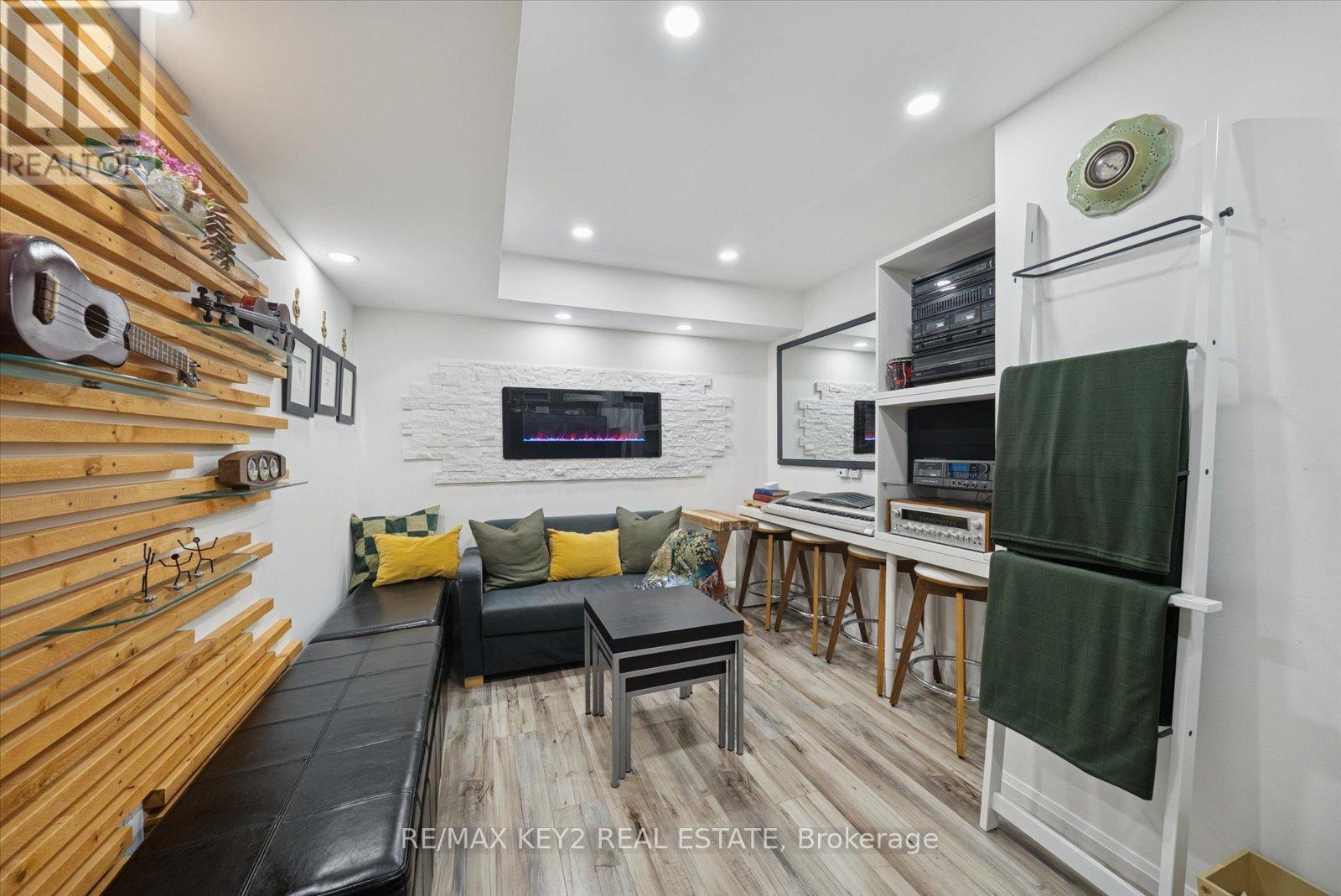 2 Clowes Street, Ajax, Ontario  L1Z 0K9 - Photo 31 - E12759634