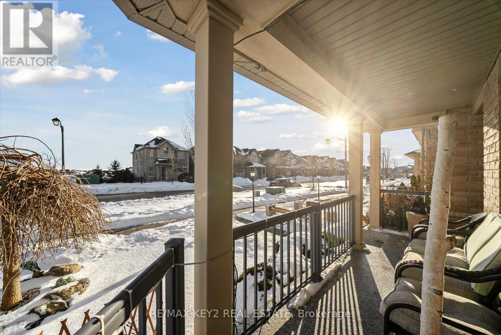 2 Clowes Street, Ajax, Ontario  L1Z 0K9 - Photo 4 - E12759634