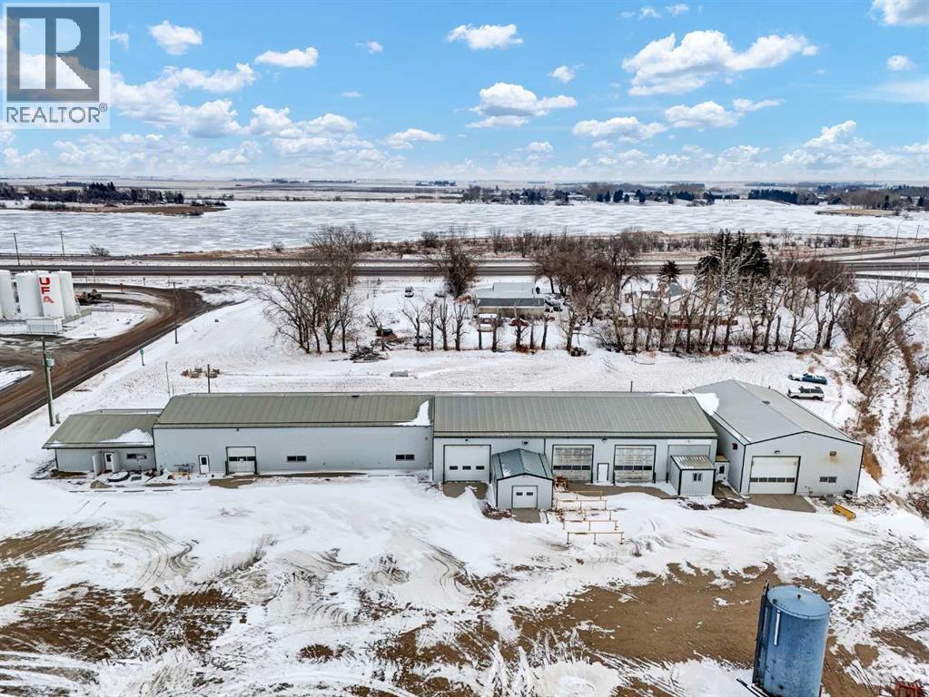 208, 191056 Hwy 873, Rural Newell, Alberta  T1R 1B6 - Photo 2 - A2277581