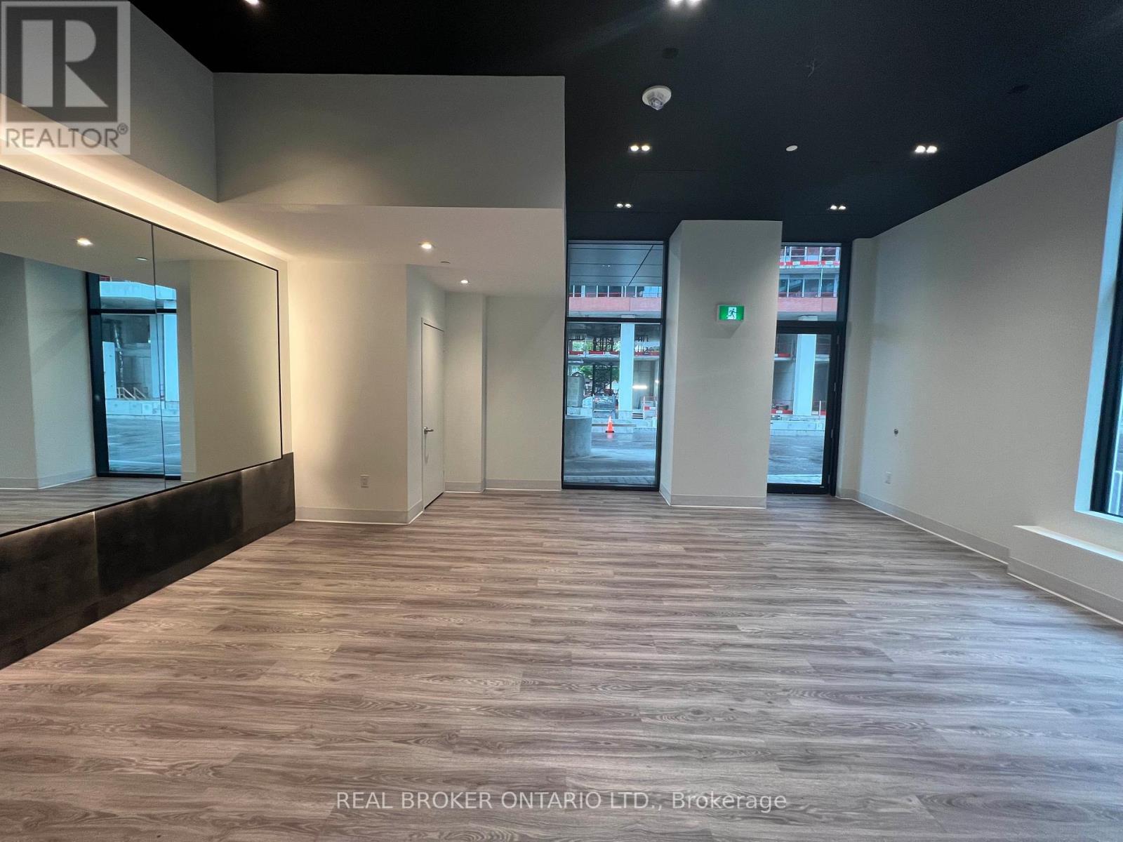 616w - 3 Rosewater Street, Richmond Hill, Ontario  L4C 5T6 - Photo 13 - N12759646