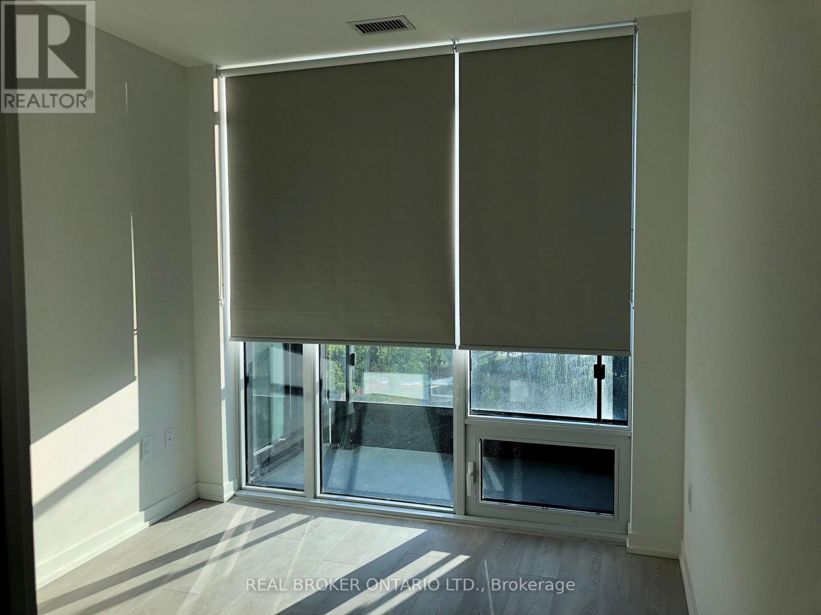 616w - 3 Rosewater Street, Richmond Hill, Ontario  L4C 5T6 - Photo 9 - N12759646