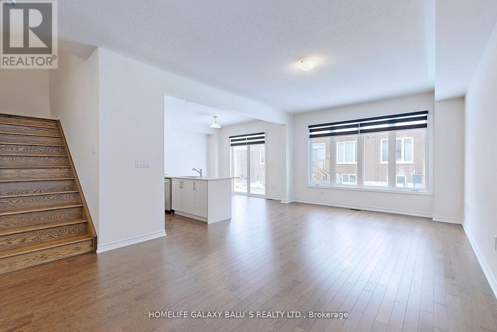 75 Gemini Drive, Barrie, Ontario  L9S 2Z5 - Photo 3 - S12759496