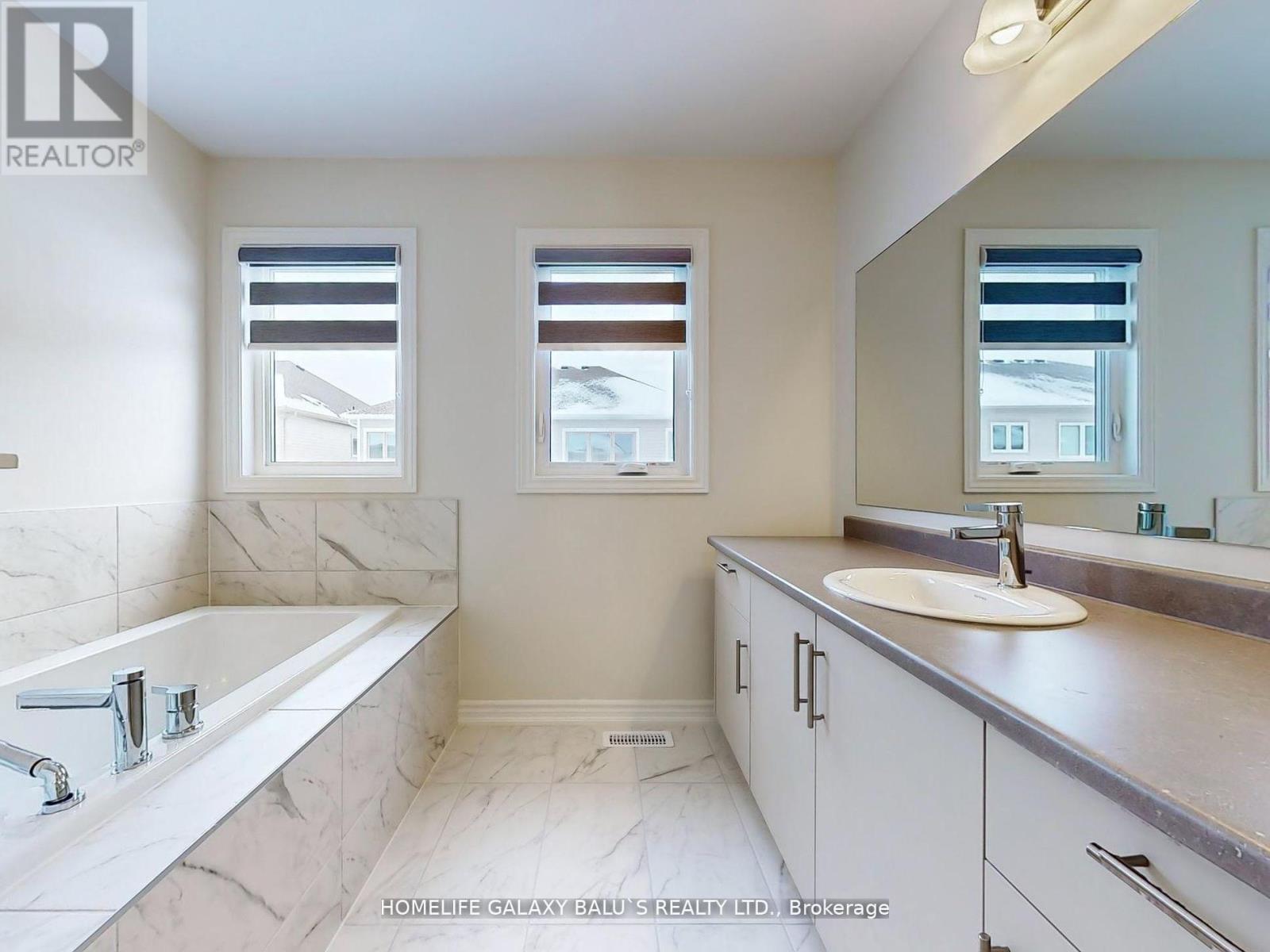 74 Gemini Drive, Barrie, Ontario  L9J 0P8 - Photo 19 - S12759602