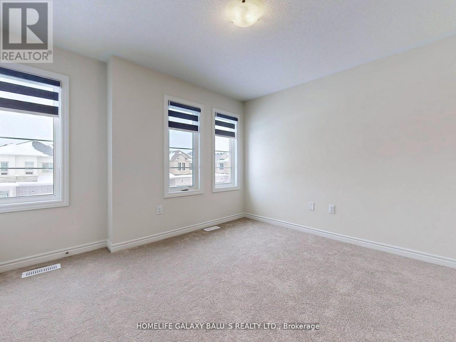 74 Gemini Drive, Barrie, Ontario  L9J 0P8 - Photo 21 - S12759602