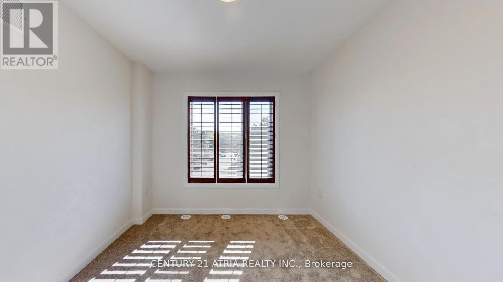 205 The Donway East, Toronto, Ontario  M3B 0B4 - Photo 34 - C12752308