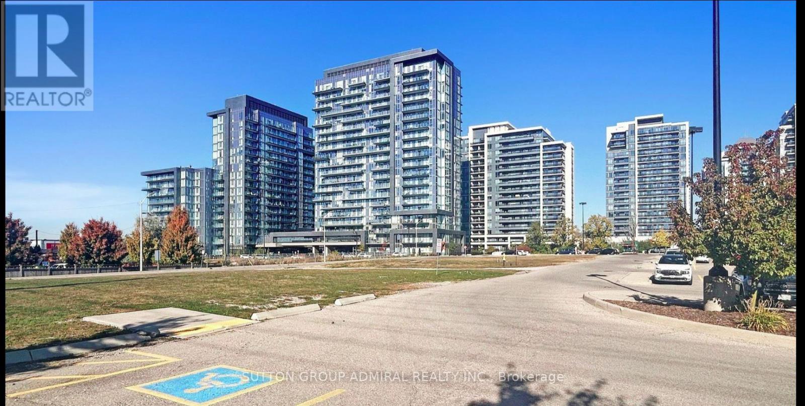 209w - 10 Gatineau Drive, Vaughan (Beverley Glen), Ontario  L4J 0L2 - Photo 29 - N12747234