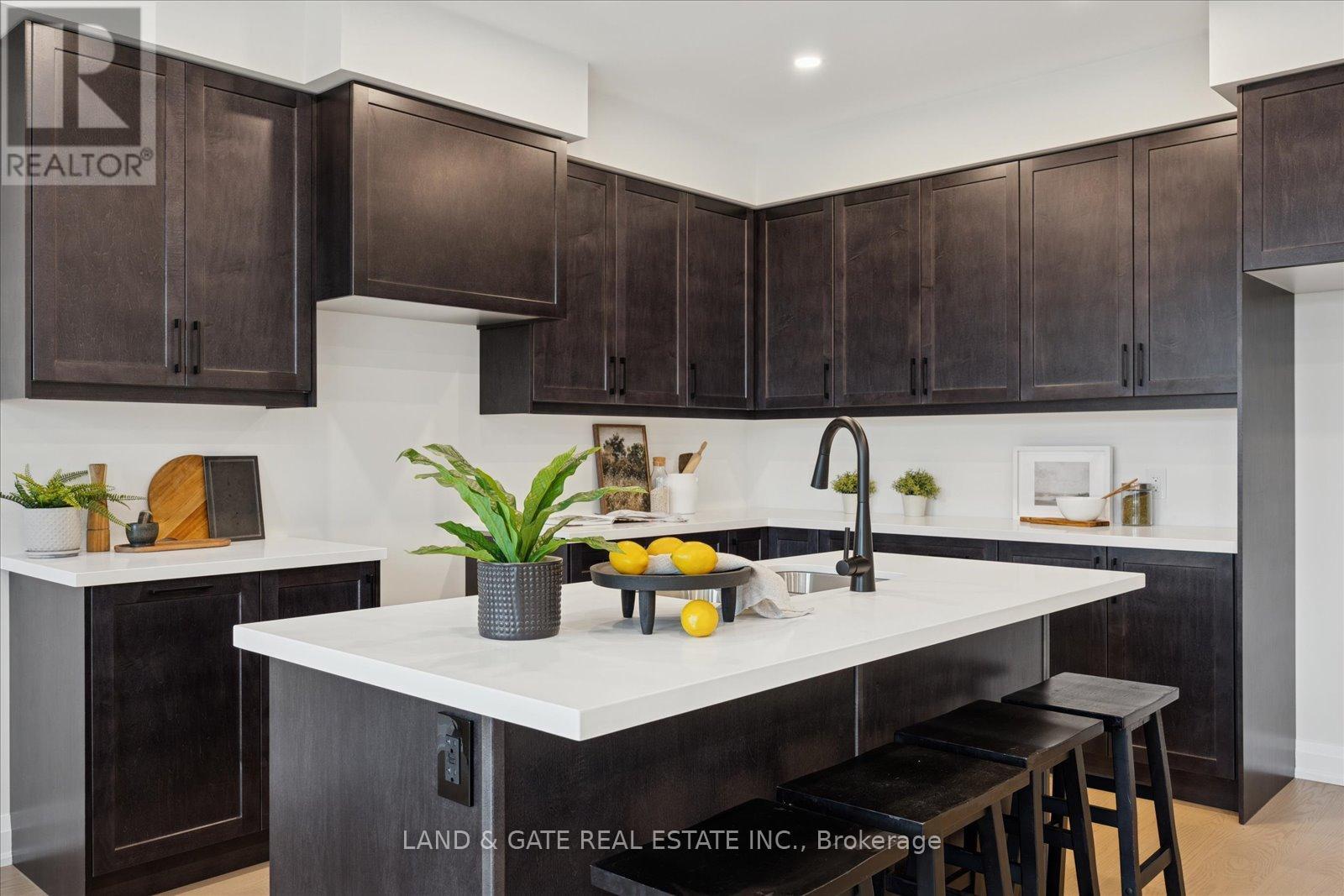 989 Queensdale Avenue, Oshawa, Ontario  L1H 0W5 - Photo 12 - E12507134