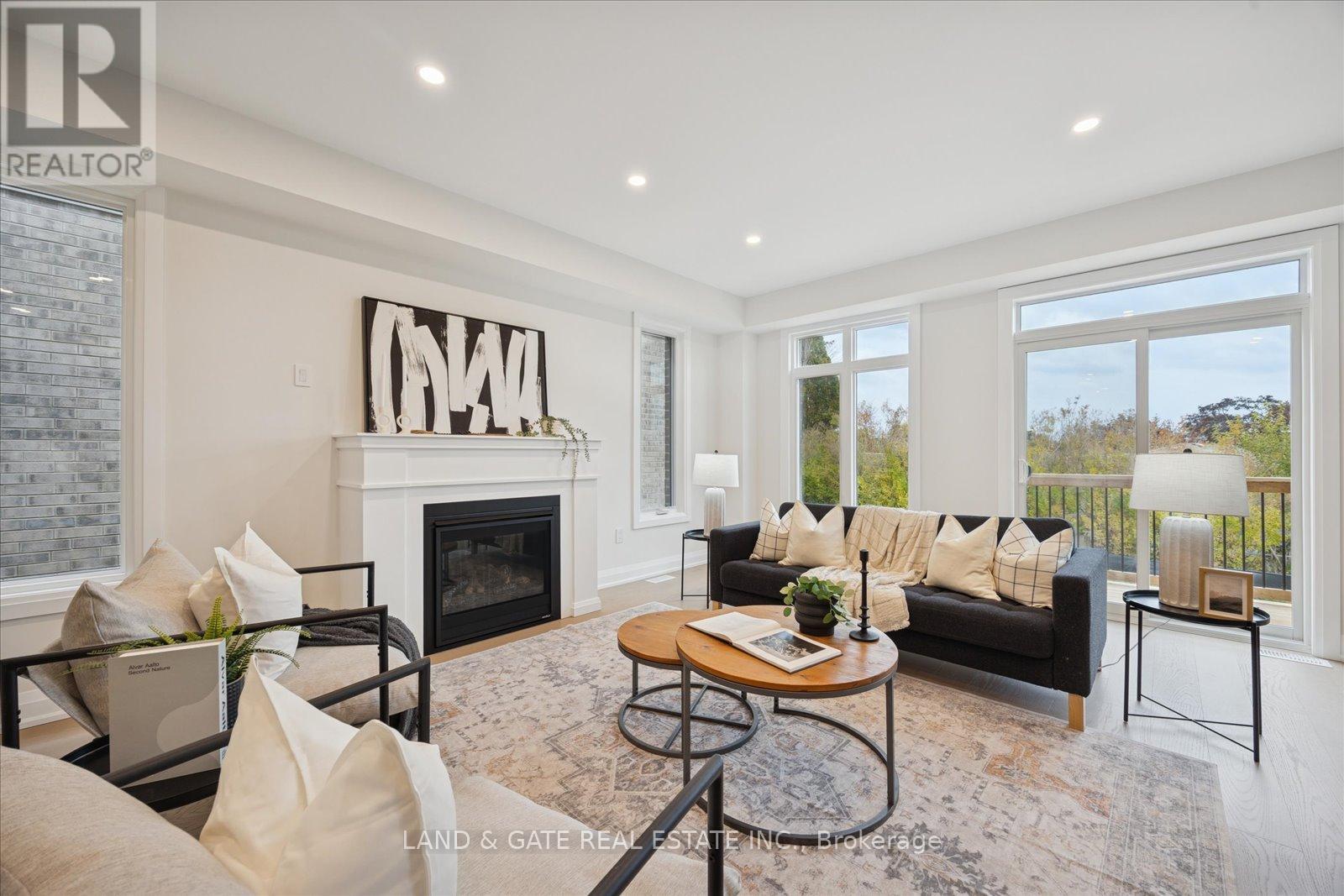 989 Queensdale Avenue, Oshawa, Ontario  L1H 0W5 - Photo 5 - E12507134