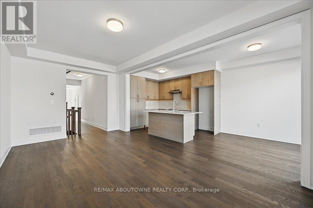 13 - 2184 Postmaster Drive, Oakville, Ontario  L6M 3X1 - Photo 11 - W12759476