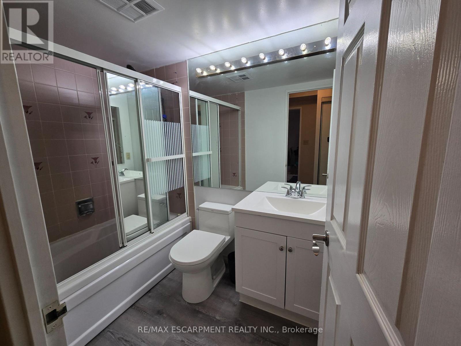 2205 - 3605 Kariya Drive, Mississauga, Ontario  L5B 3J4 - Photo 12 - W12759494