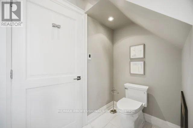 12 Walford Road, Toronto, Ontario  M8X 2P1 - Photo 44 - W12759510