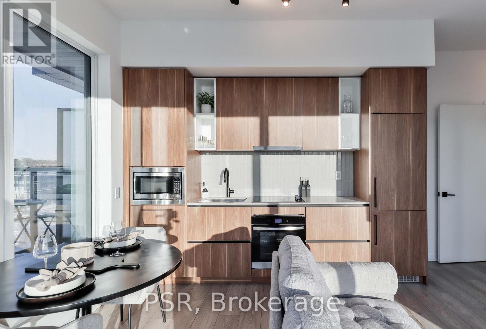 704 - 1285 Dupont Street N, Toronto, Ontario  M6H 2A6 - Photo 11 - W12759520