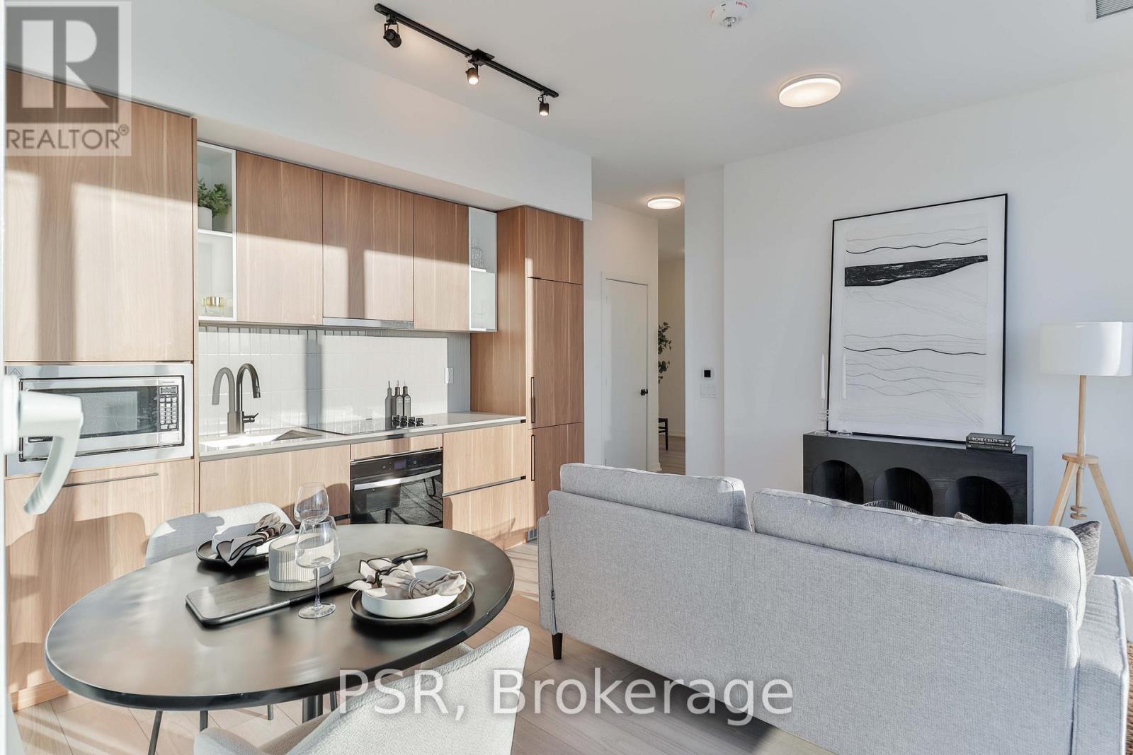 704 - 1285 Dupont Street N, Toronto, Ontario  M6H 2A6 - Photo 15 - W12759520