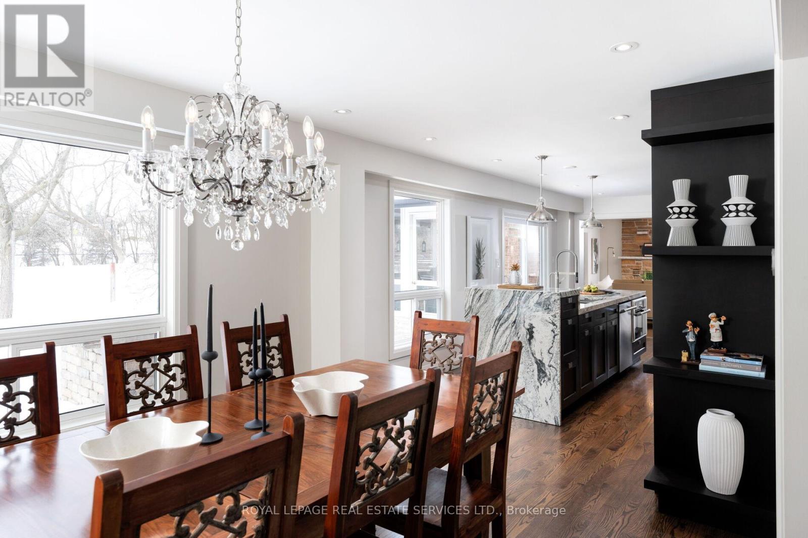 221 Richmond Rd Road, Oakville, Ontario  L6H 1L8 - Photo 10 - W12759628