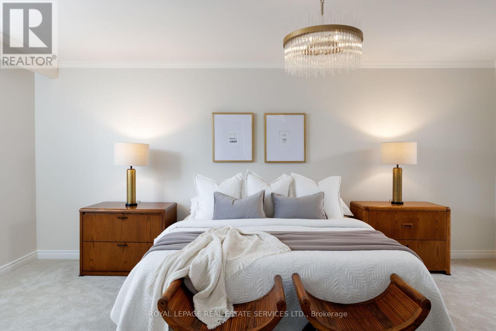 221 Richmond Rd Road, Oakville, Ontario  L6H 1L8 - Photo 26 - W12759628