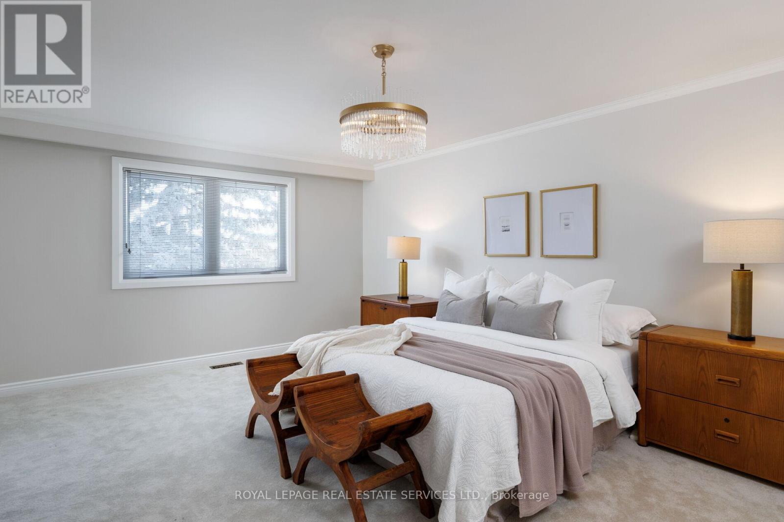 221 Richmond Rd Road, Oakville, Ontario  L6H 1L8 - Photo 27 - W12759628