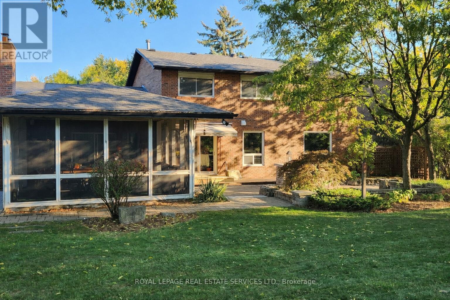 221 Richmond Rd Road, Oakville, Ontario  L6H 1L8 - Photo 47 - W12759628