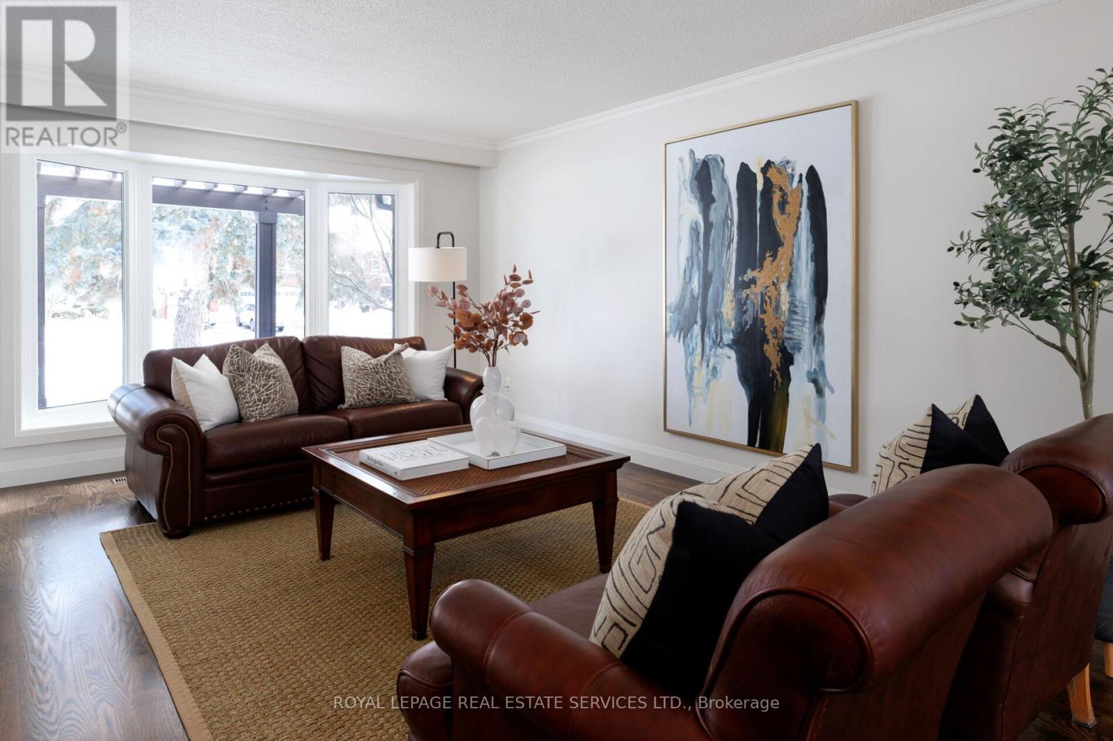 221 Richmond Rd Road, Oakville, Ontario  L6H 1L8 - Photo 7 - W12759628