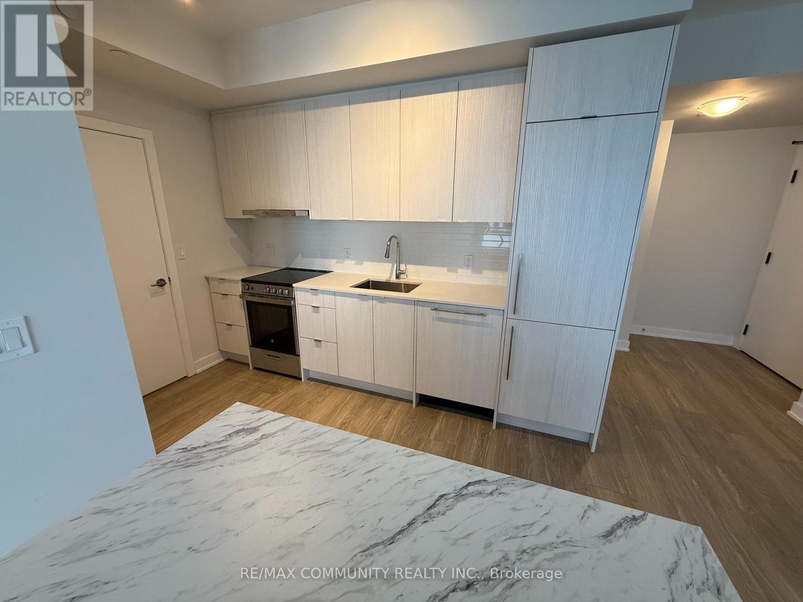 3011 - 4130 Parkside Village Drive, Mississauga, Ontario  L5B 0L7 - Photo 7 - W12759638