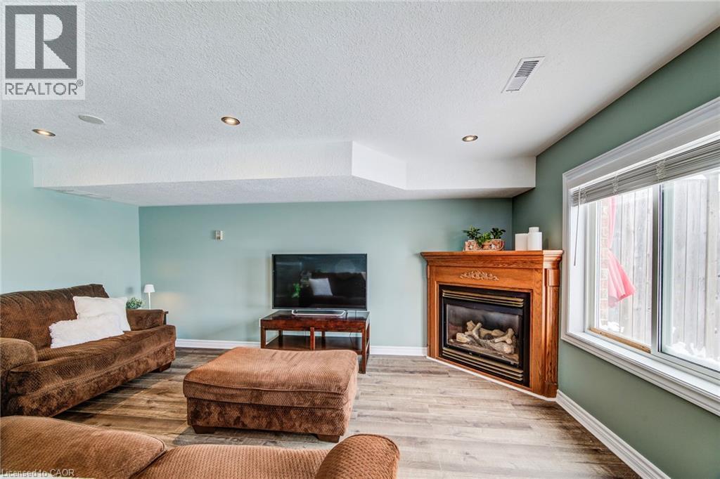 84 Walsh Crescent, Stratford, Ontario  N5A 7X8 - Photo 19 - 40802528