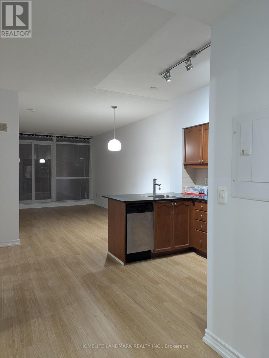 615 - 2885 Bayview Avenue, Toronto, Ontario  M2K 0A3 - Photo 2 - C12751032