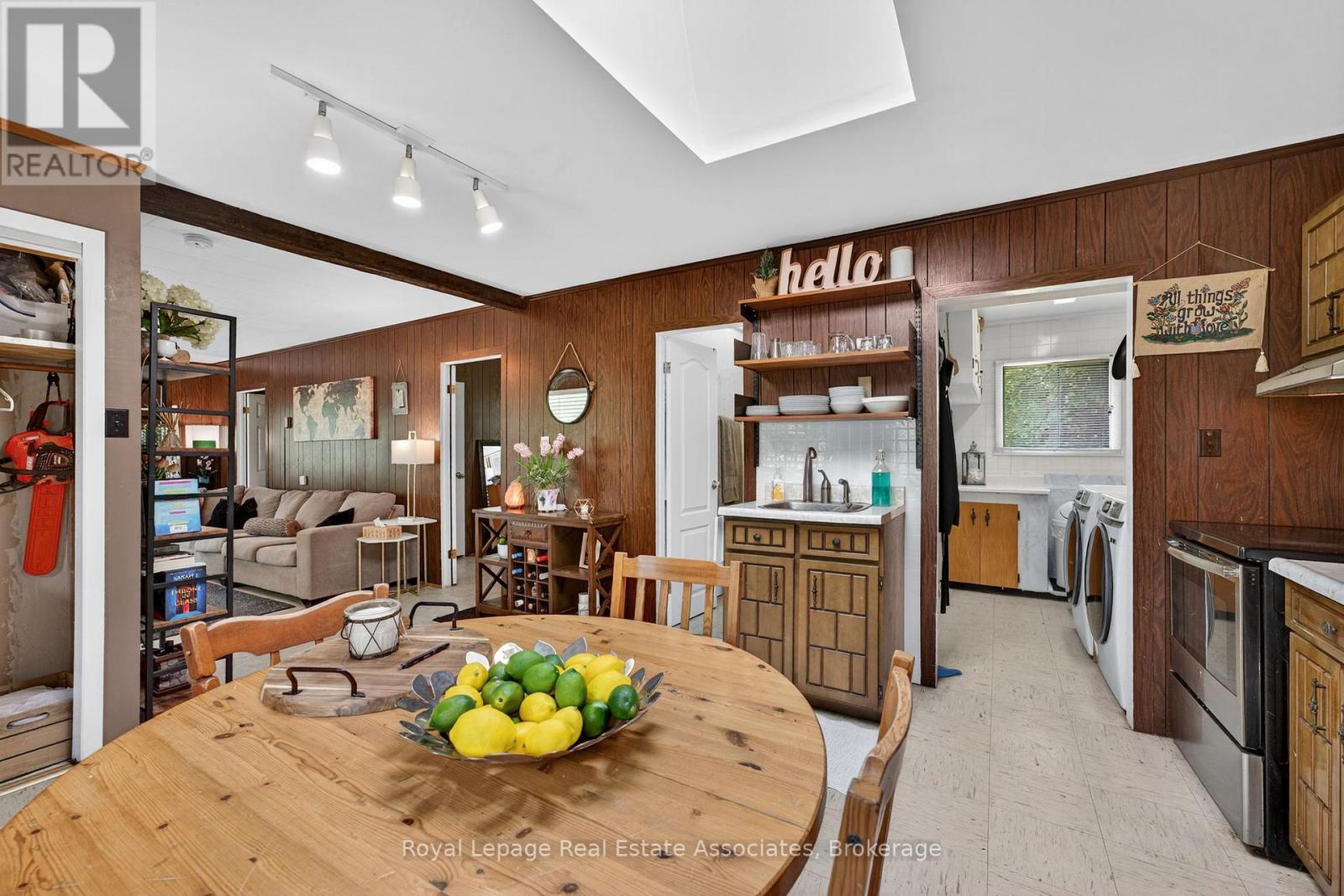 17377 35 Highway, Algonquin Highlands, Ontario  K0M 1S0 - Photo 14 - X12759490