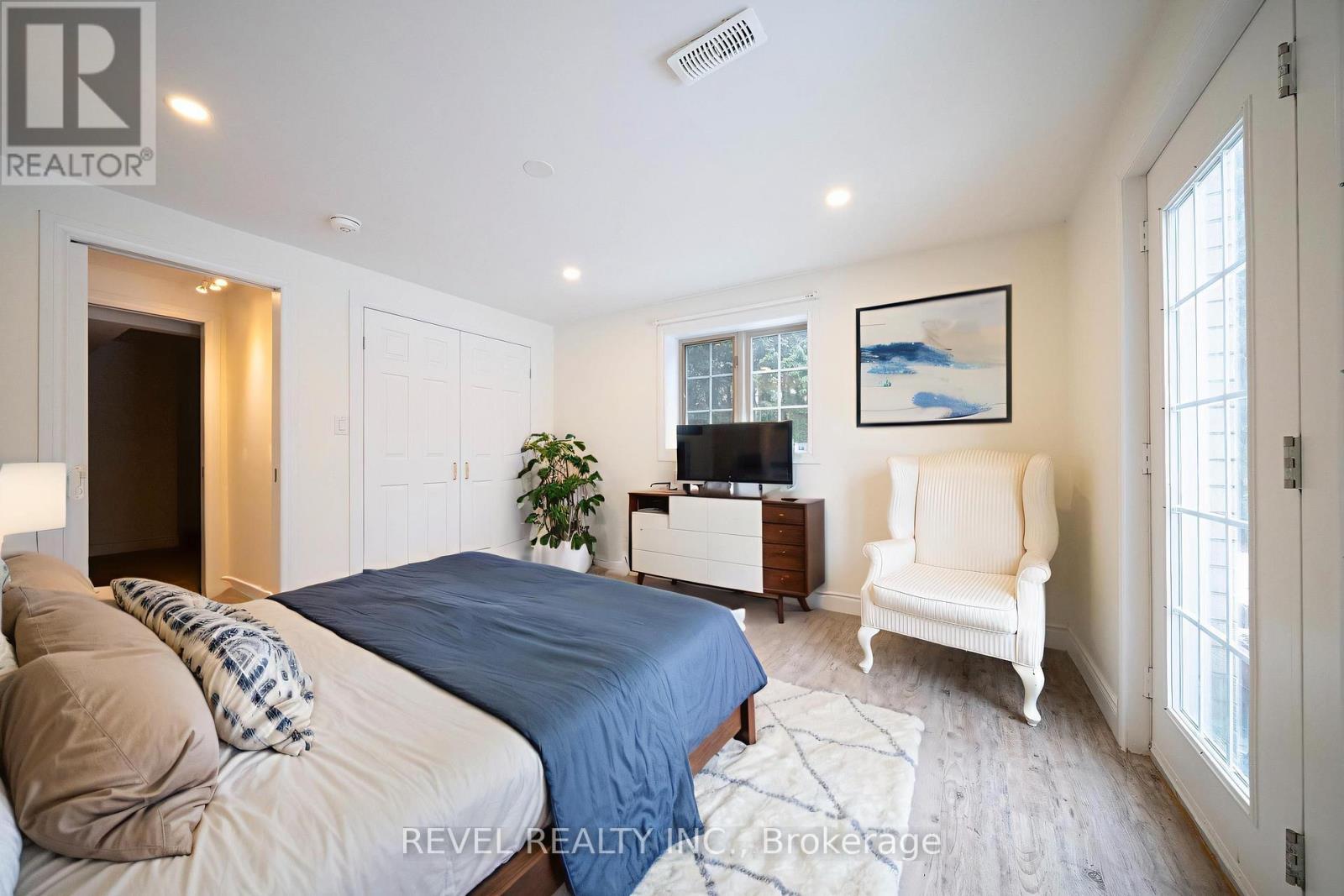 Lower - 20 Casson Lane, Brantford, Ontario  N3R 7Z4 - Photo 8 - X12759516