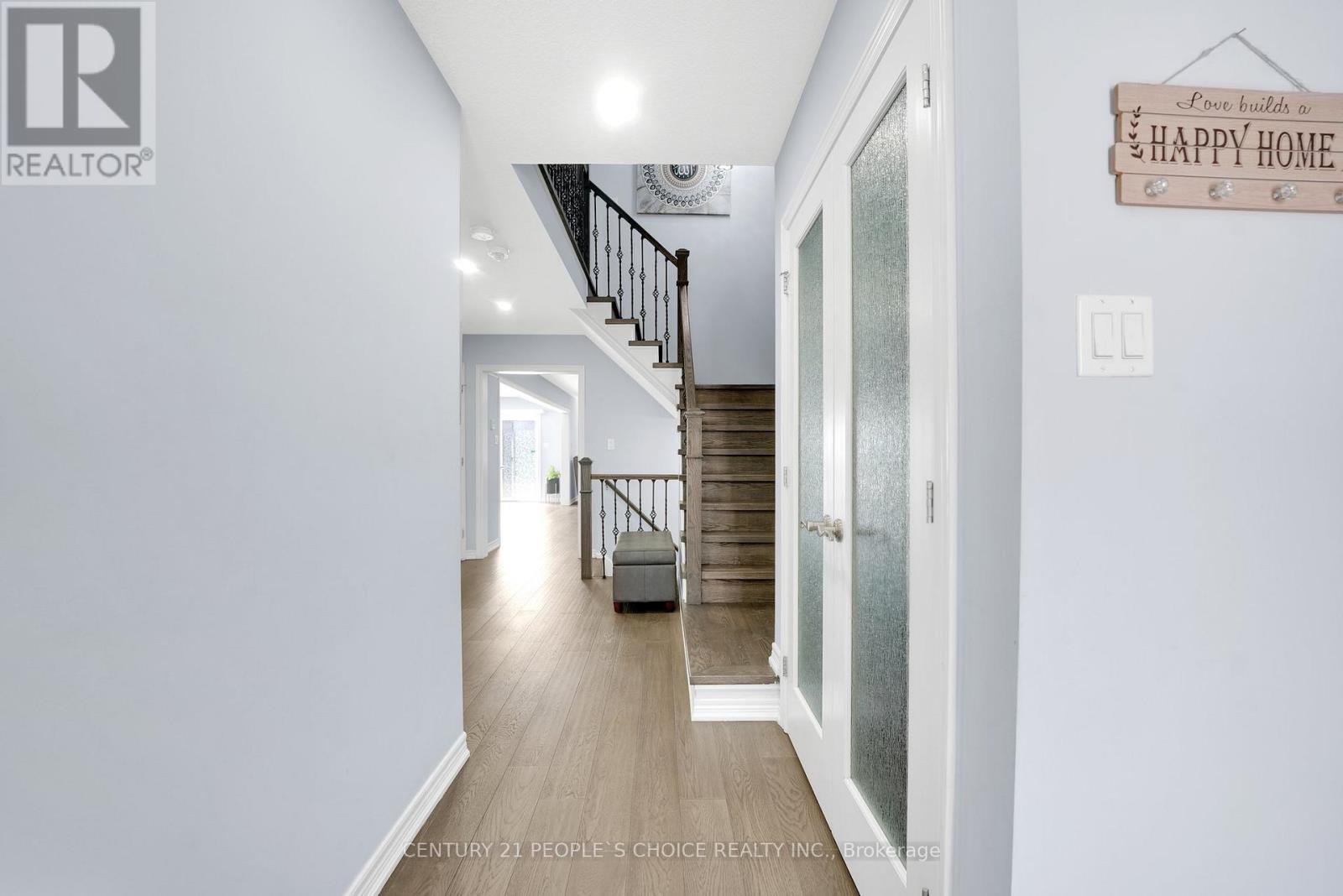 286 Macalister Boulevard, Guelph, Ontario  N1G 0E6 - Photo 5 - X12759574