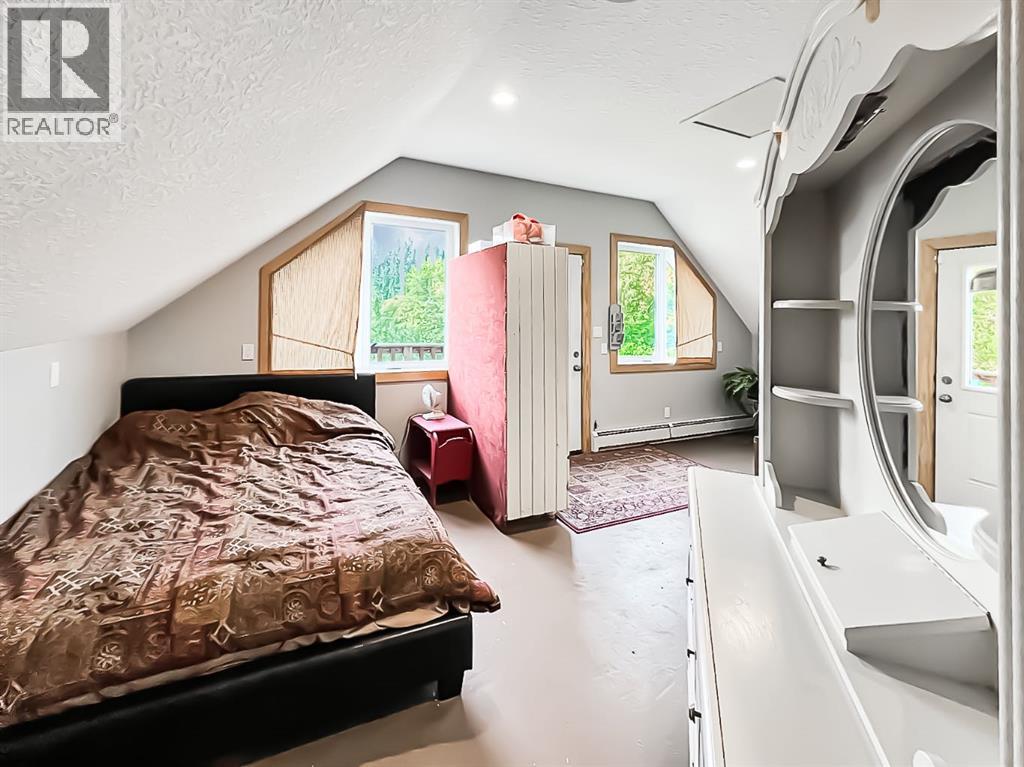 19132 Twp 825, Rural Northern Sunrise County, Alberta  T8S 1T1 - Photo 17 - A2077290