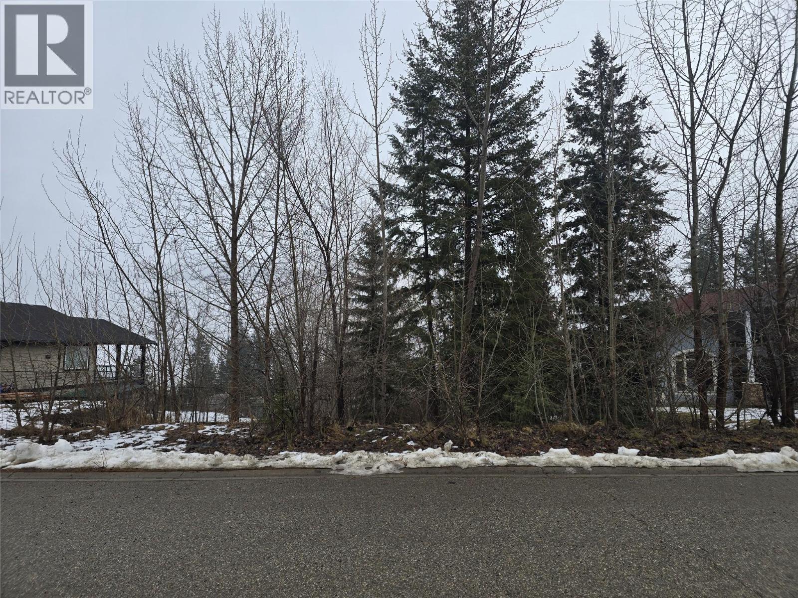 2557 Cedar Ridge Court, Lumby, British Columbia  V0E 2G5 - Photo 9 - 10374388