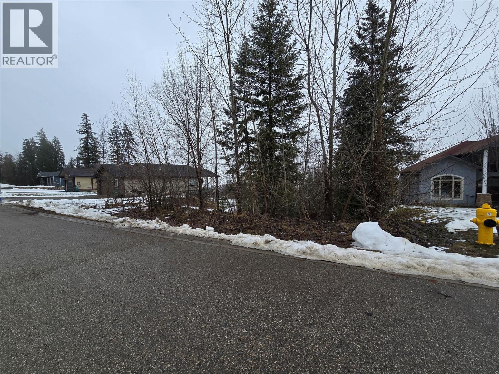 2557 Cedar Ridge Court, Lumby, British Columbia  V0E 2G5 - Photo 8 - 10374388