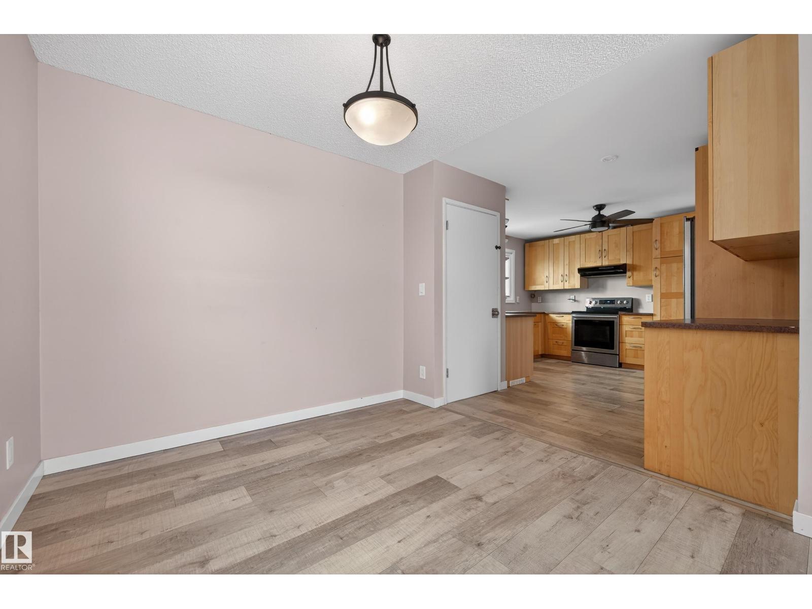 8328 164 St Nw, Edmonton, Alberta  T5R 2P8 - Photo 9 - E4471759