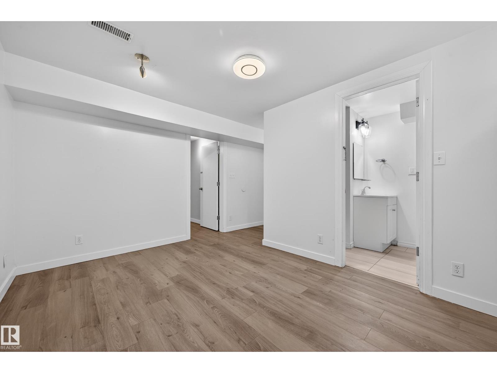 8328 164 St Nw, Edmonton, Alberta  T5R 2P8 - Photo 41 - E4471759