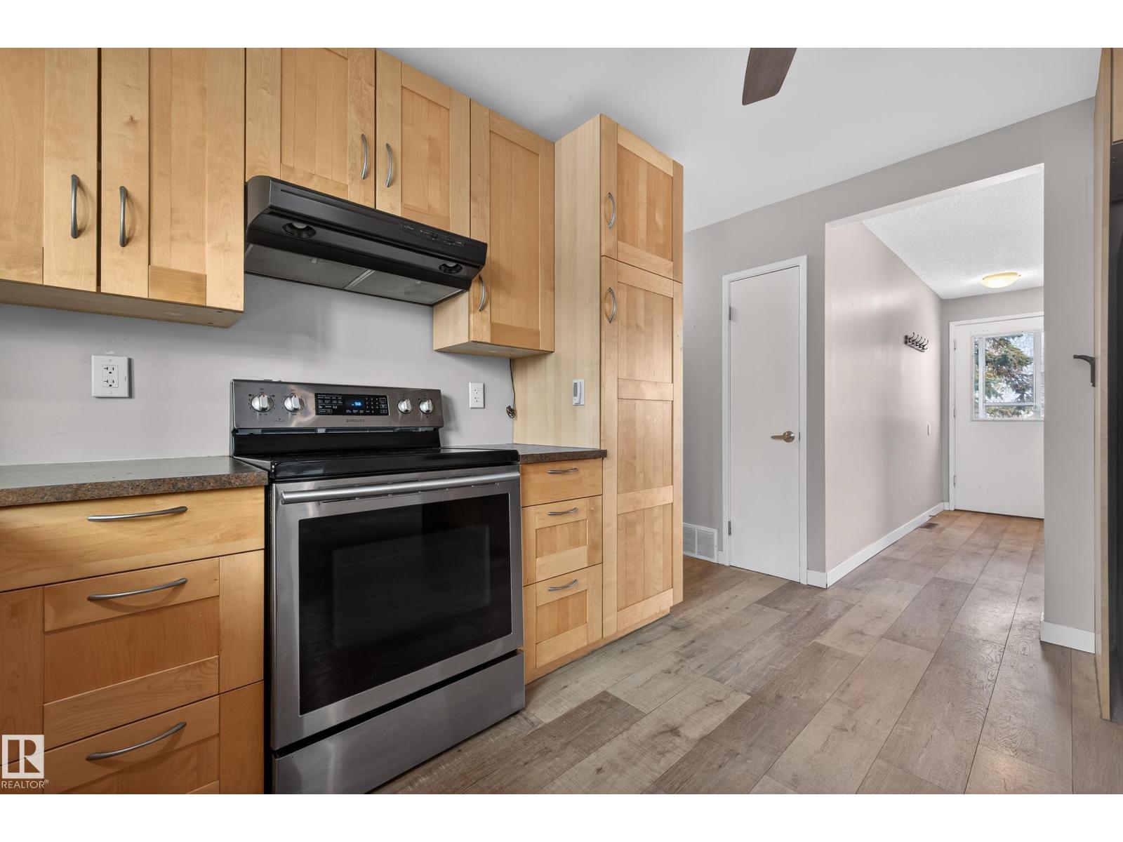 8328 164 St Nw, Edmonton, Alberta  T5R 2P8 - Photo 18 - E4471759