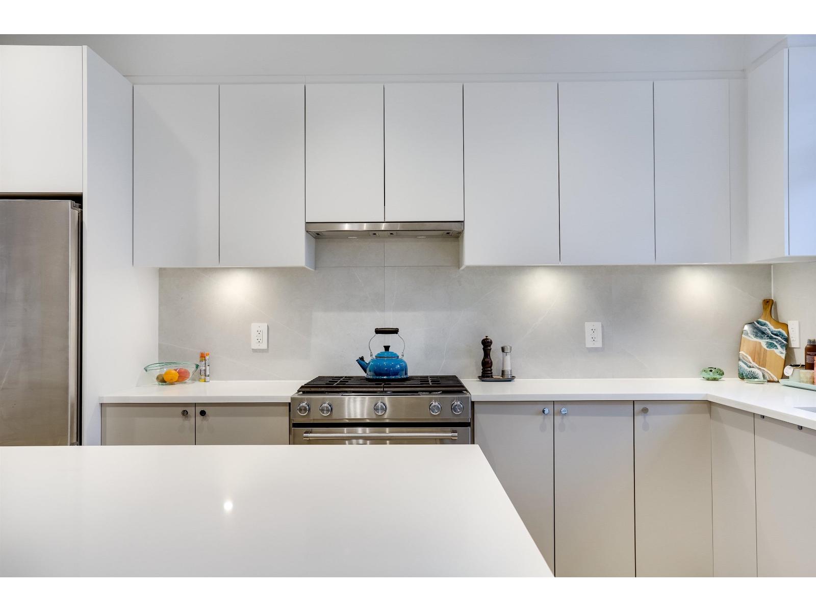 118 2070 Oak Meadows Drive, Surrey, British Columbia  V3Z 1J1 - Photo 11 - R3084550