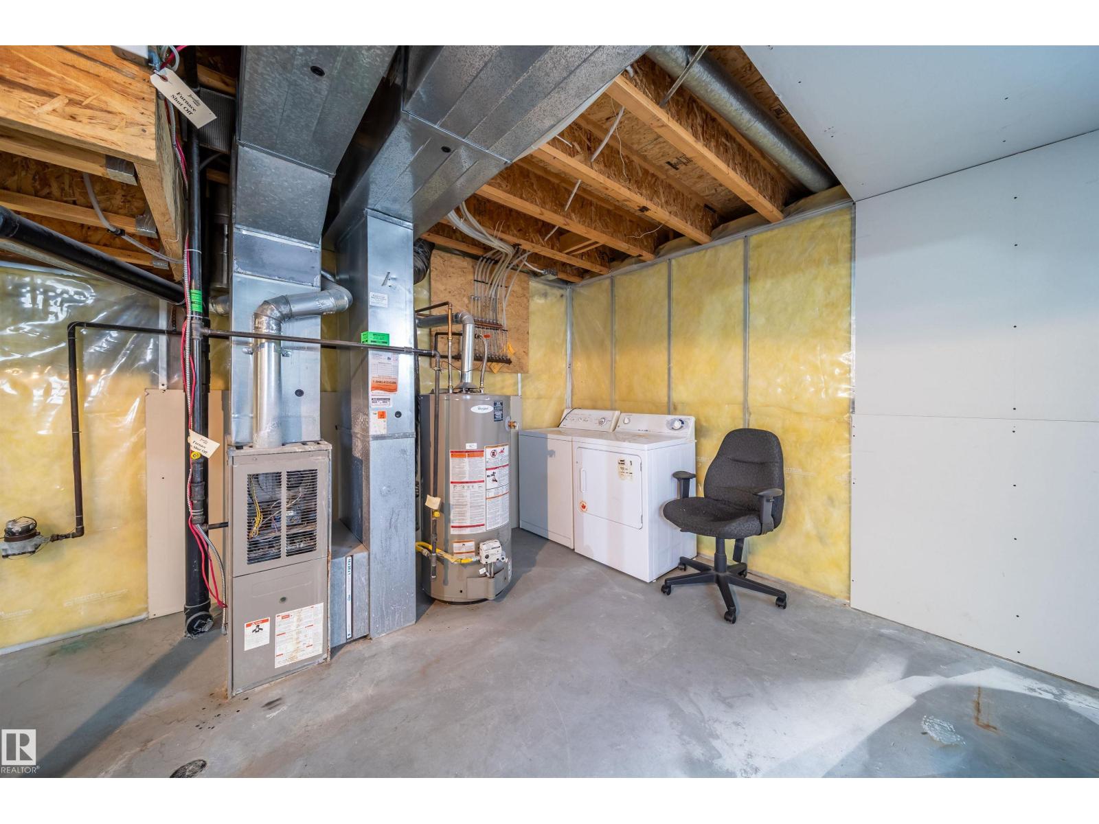 1695 Tompkins Pl Nw, Edmonton, Alberta  T6R 2Y4 - Photo 19 - E4472251