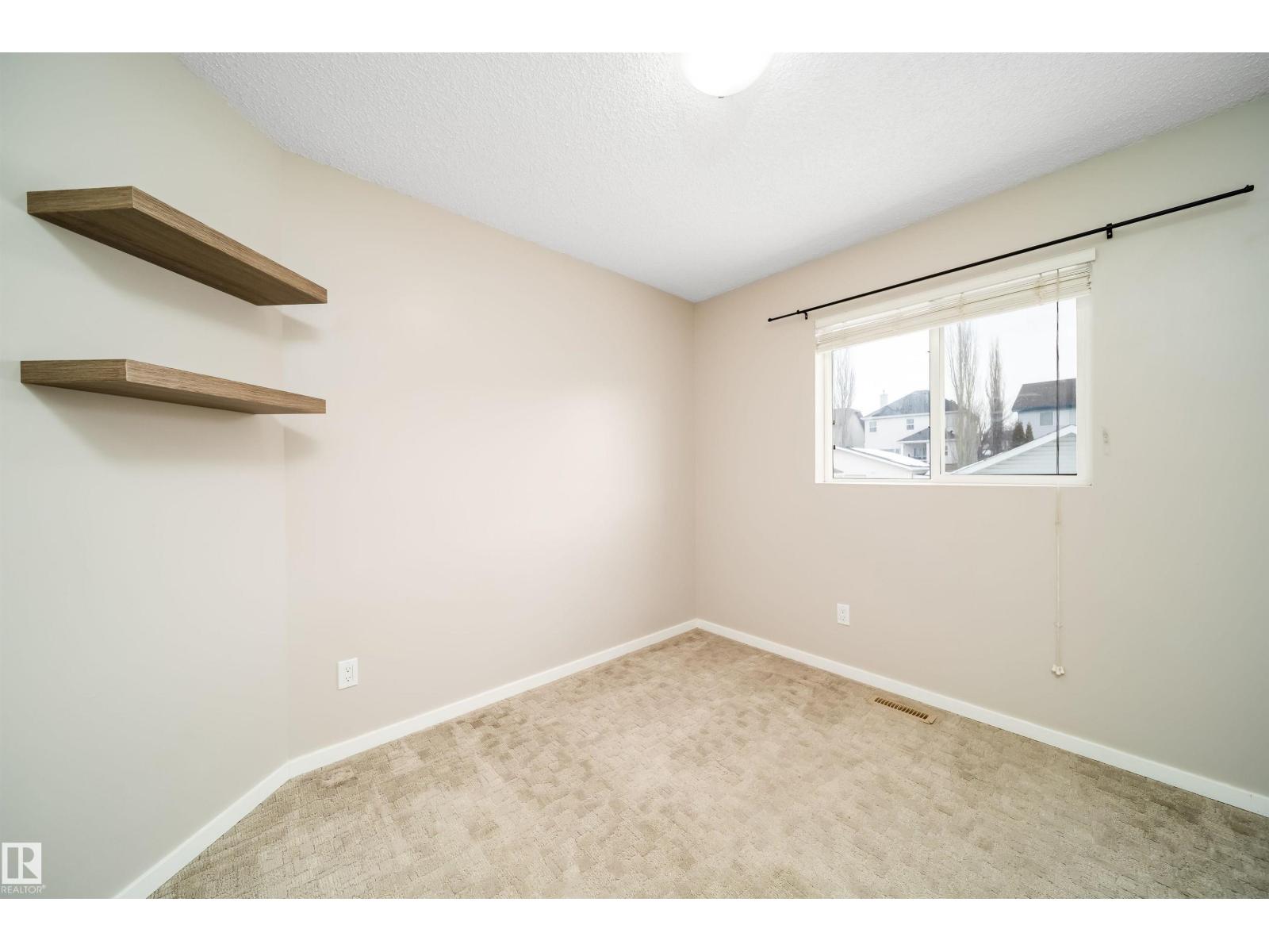 1695 Tompkins Pl Nw, Edmonton, Alberta  T6R 2Y4 - Photo 11 - E4472251