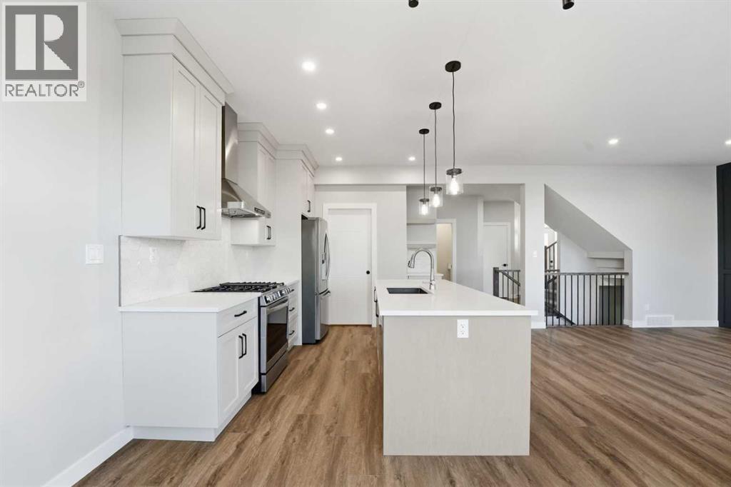 62 Vista Close, Blackfalds, Alberta  T4M 0L3 - Photo 12 - A2225489